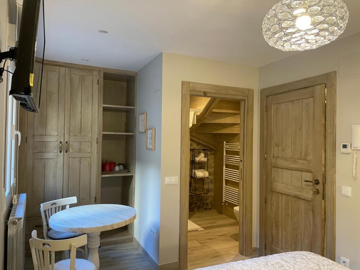 Apartamentos Casa Isabale Biescas  Eksteriør bilde