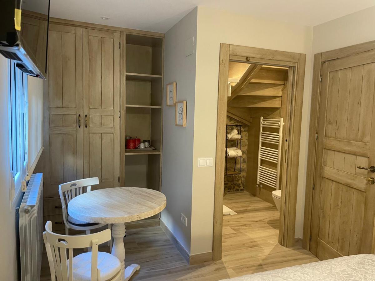 Apartamentos Casa Isabale Biescas  Eksteriør bilde