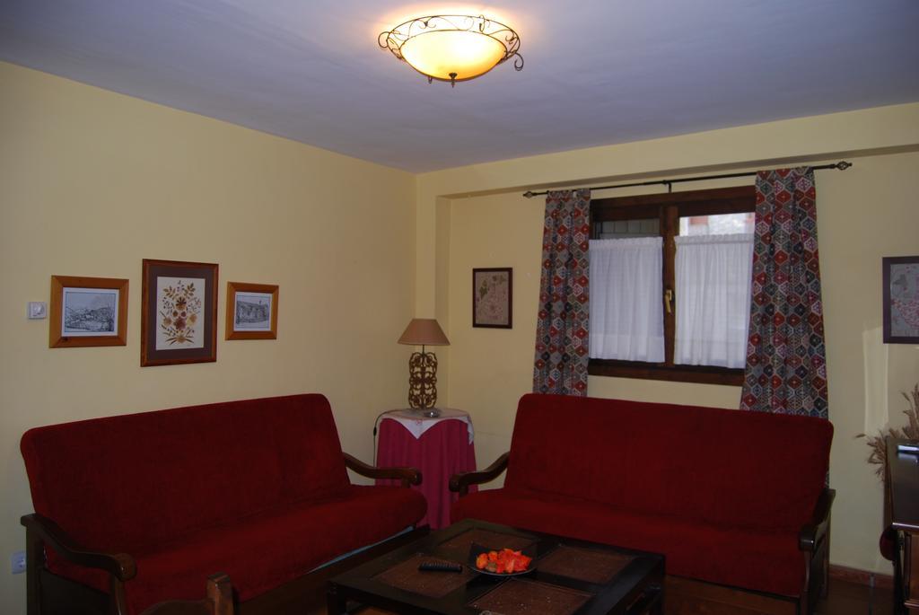 Apartamentos Casa Isabale Biescas  Rom bilde